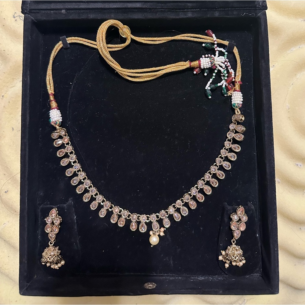 Nazranaa Indian jewelry set